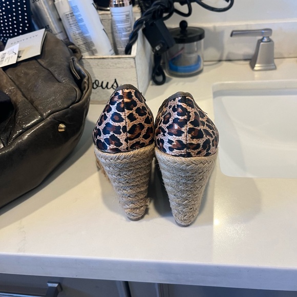 Nine West Leopard Wedges - Picture 4 of 5